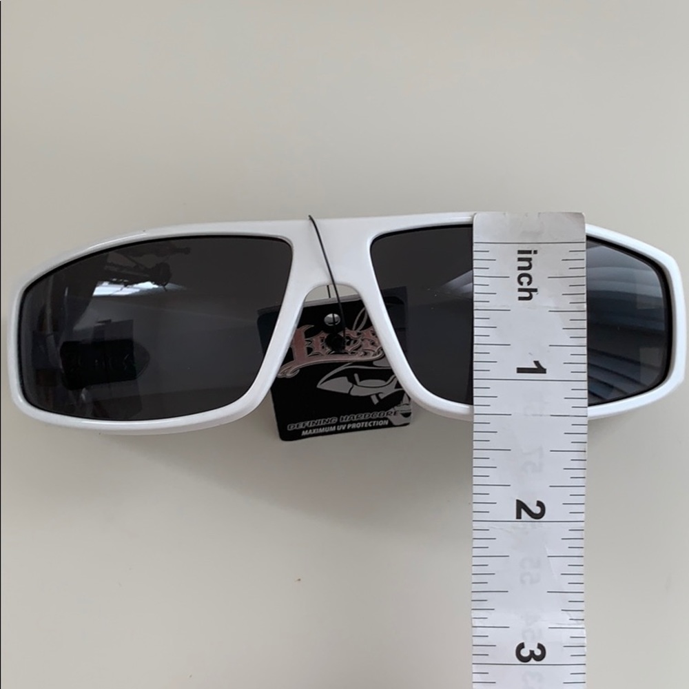 🆕 🆑 SUNGLASSES - Picture 7 of 8